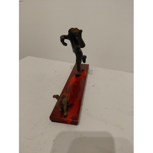 waar_loopt_hij_heen_1618818643